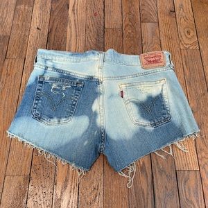 Vintage Levis Distressed Cut Off Jean Shorts